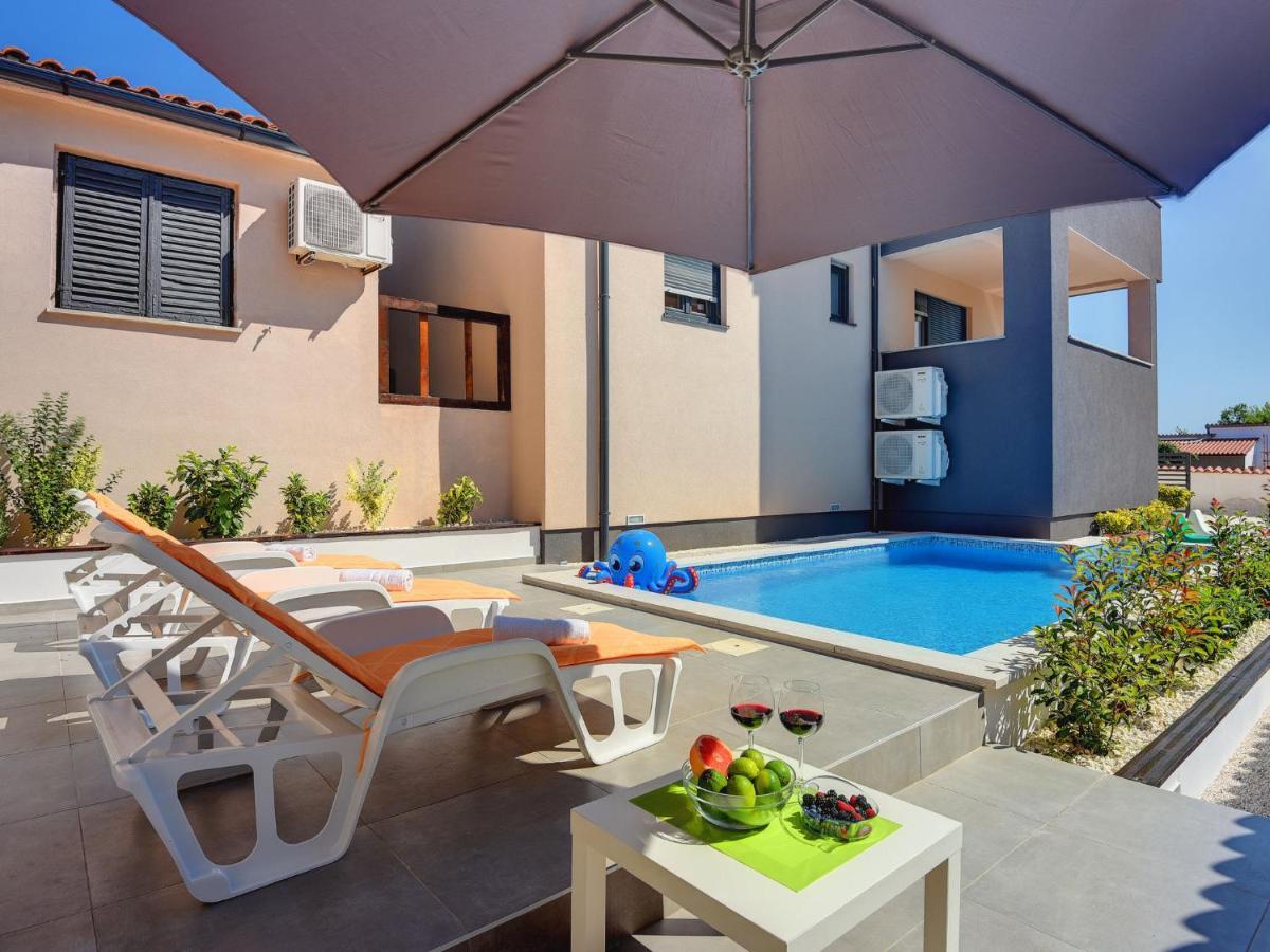Villa Noemi By Interhome Liznjan Exterior photo